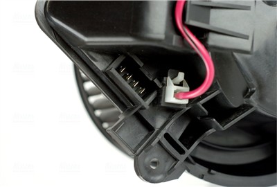 NISSENS 87053 Číslo výrobce: 650440D0. EAN: 5707286378346.