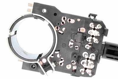 VEMO V15-80-3207 EAN: 4046001232831.