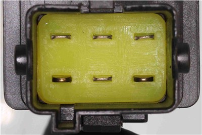 VEMO V24-76-0028 EAN: 4046001502088.