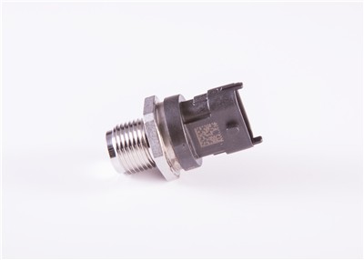 BOSCH 0 281 006 087 Číslo výrobce: RDS4.2;M18X1,5;2000 BAR. EAN: 4047024641402.