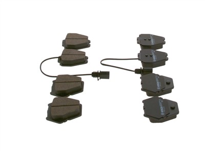 BOSCH 0 986 424 690 Číslo výrobce: BP403. EAN: 3165143659793.